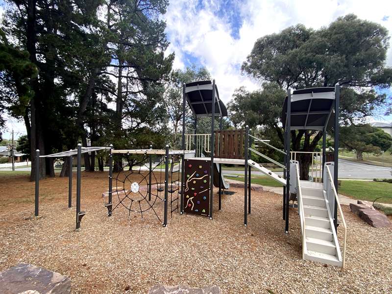 Astelot Drive Playground, Donvale