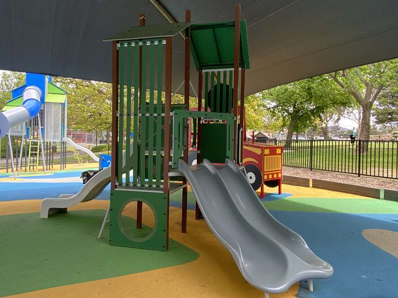 Alexandra Gardens Playground, Vincent Street, Ararat