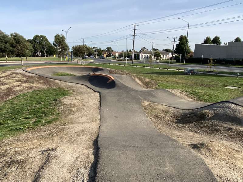 Alfredton Pump Track (Alfredton Recreation Reserve)