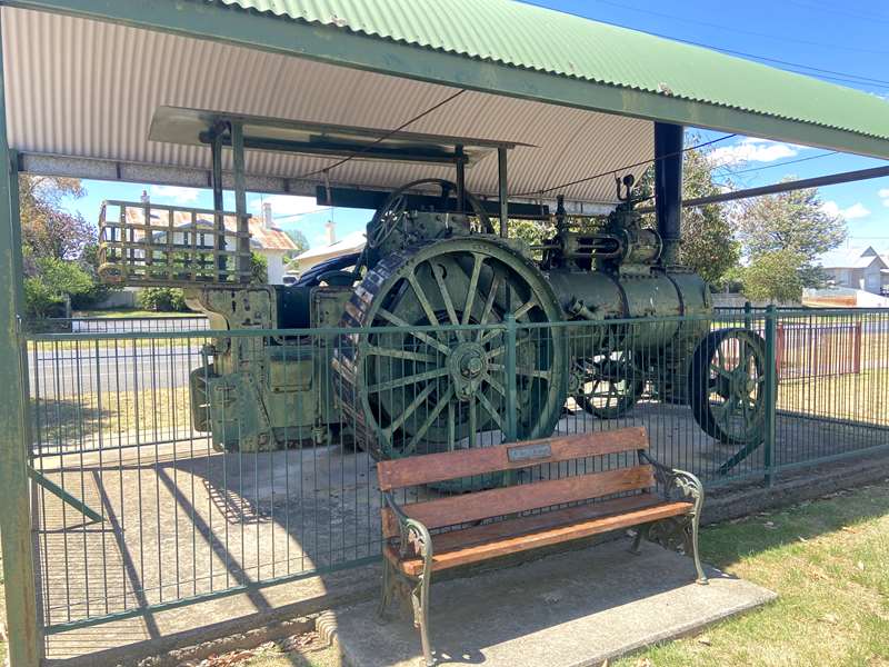 Apex Park Playground, Sunraysia Highway, St Arnaud