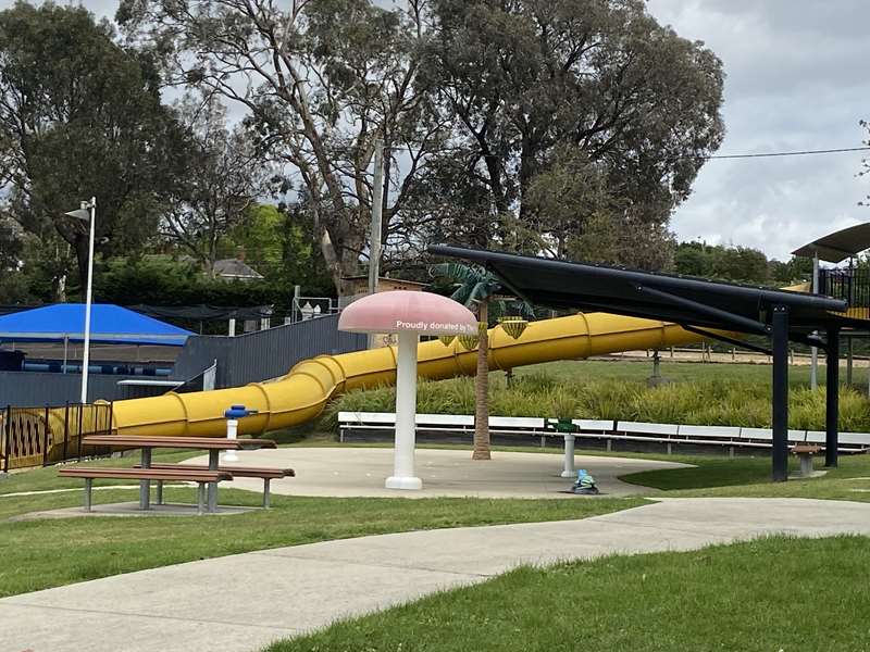 Ararat Outdoor Olympic Swimming Pool