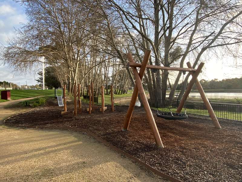 Beaufort Lake Playground, Park Road, Beaufort