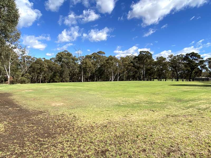 Bendigo - Rodda Field Dog Off Leash Area (Strathdale)