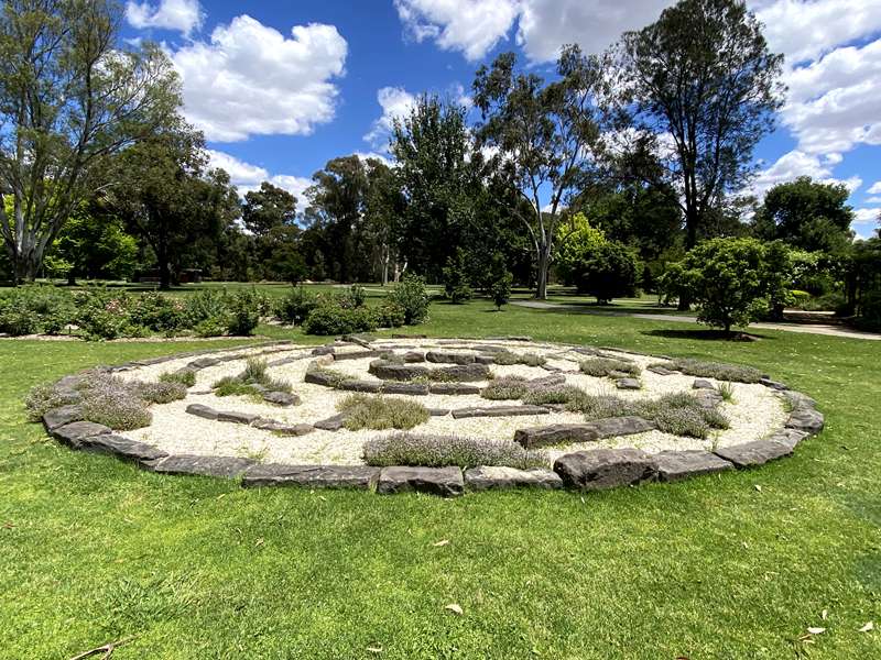 Bendigo Botanic Gardens (White Hills)