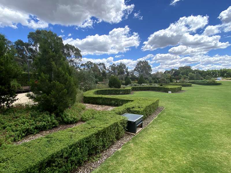 Bendigo Botanic Gardens (White Hills)