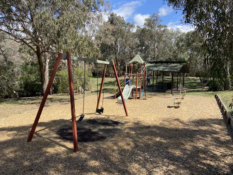 Binnak Park Walk (Watsonia North)