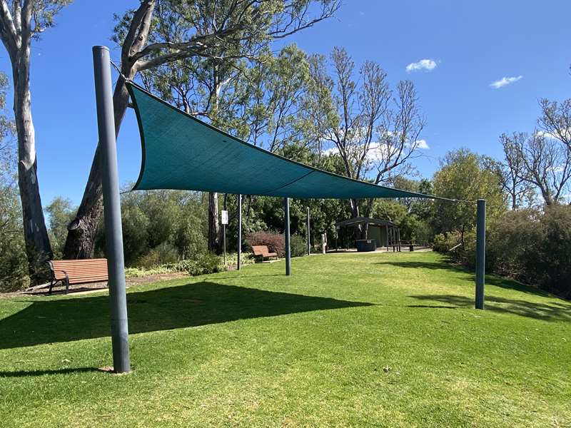 Bridgewater Swimming Hole (Bridgewater on Loddon)