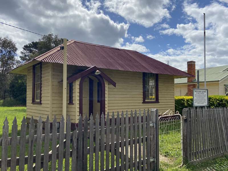 Campbells Creek 19th Century Main Road Heritage Buildings Walk