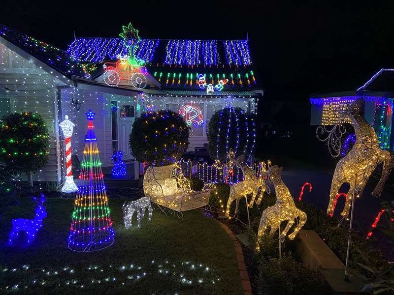 Christmas Lights (18 Zander Avenue, Nunawading)