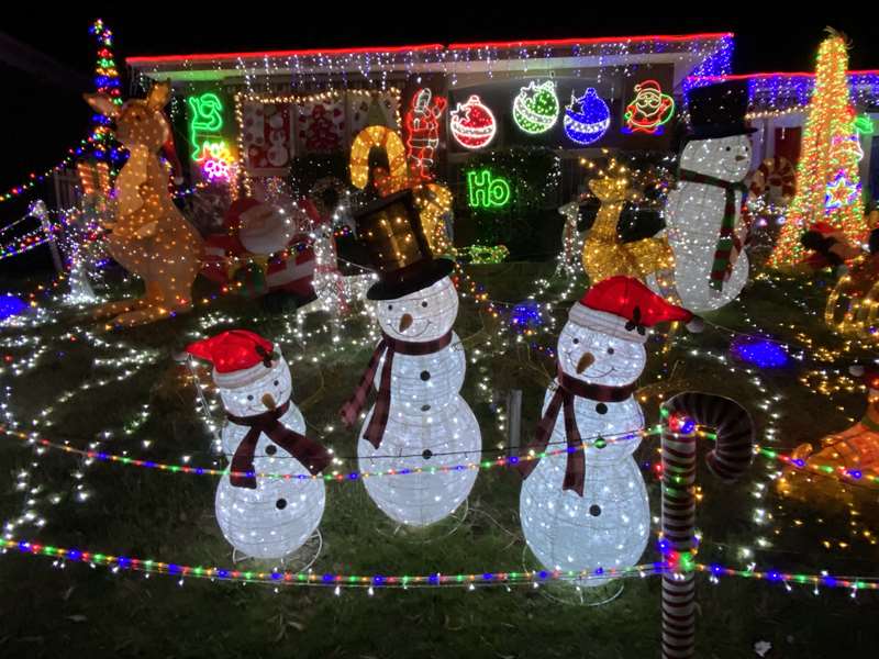 Christmas Lights (21 Meldrum Avenue, Mill Park)