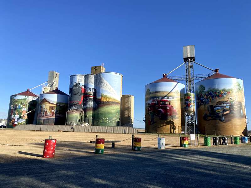 Colbinabbin Art Silos