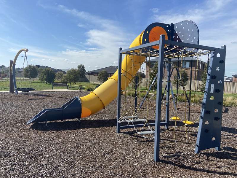 Continuance Way Playground, Delacombe