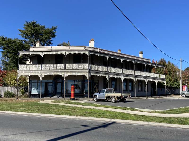 A Walk Through Daylesford's History