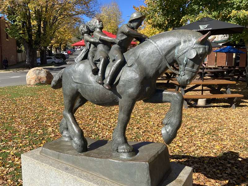 A Walk Through Daylesford's History