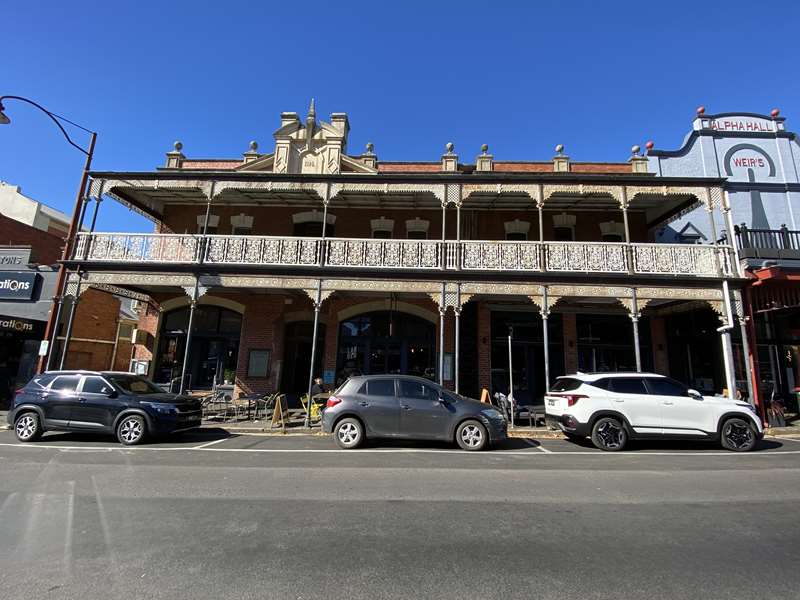 A Walk Through Daylesford's History