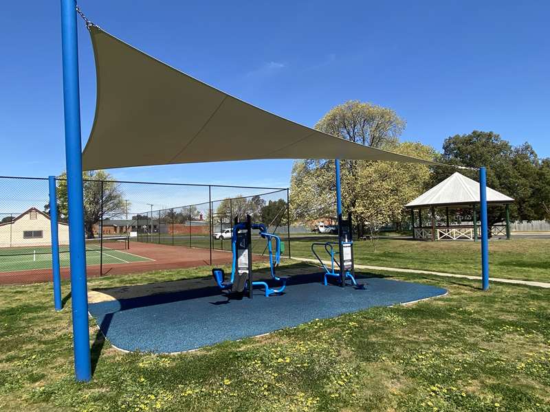 Dunolly - Gordon Gardens Outdoor Gym