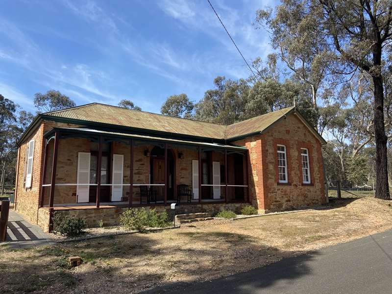 Guide to Some of Dunolly's Historic Buildings