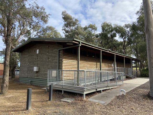 East Doncaster Banksia Blossom Guides