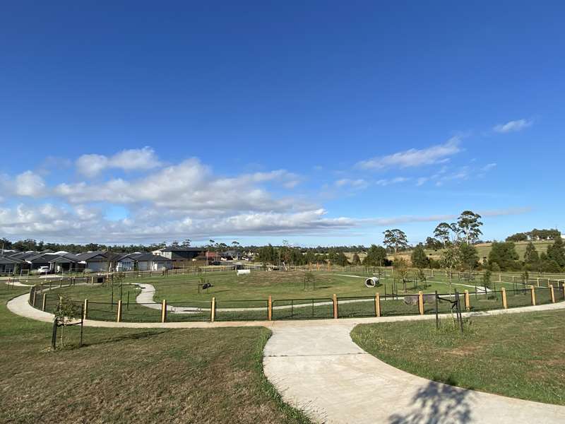 Ferntree Ridge Fenced Dog Park (Drouin)