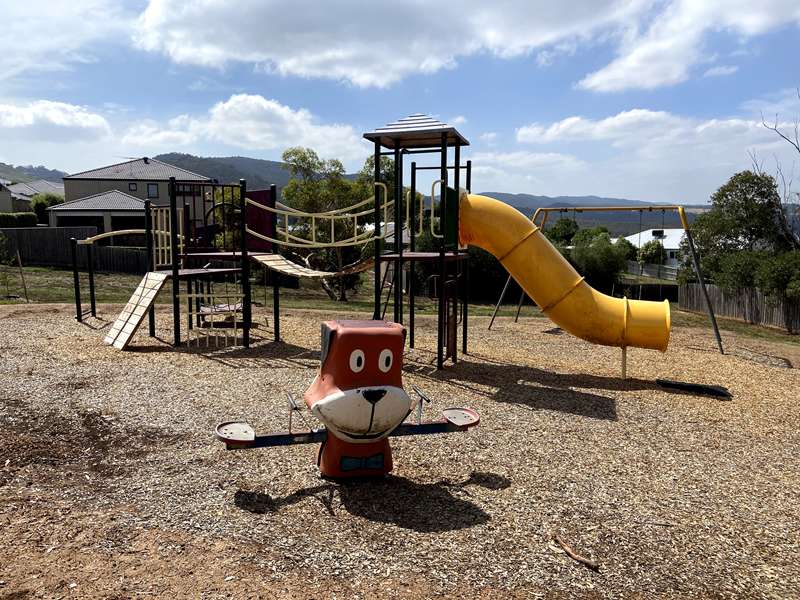 Gleneagles Court Playground, Darley