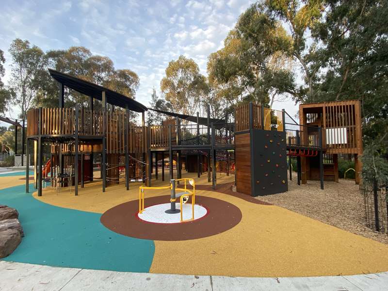 Hays Paddock Playground, Longstaff Street, Kew East