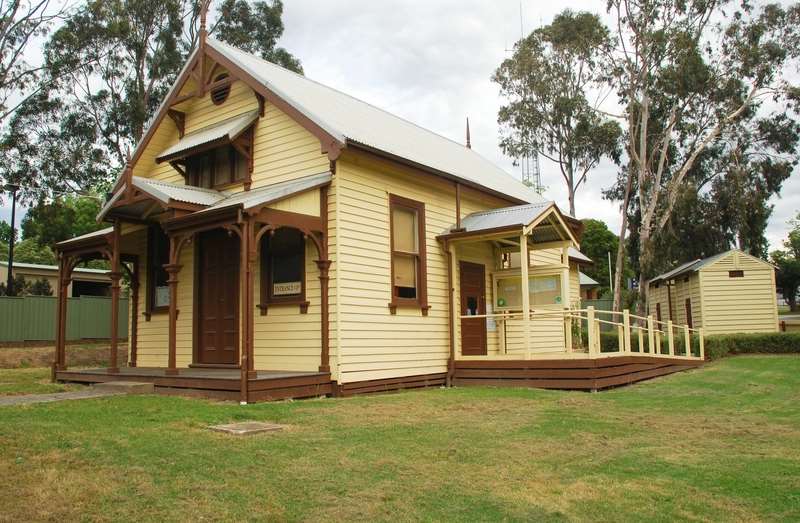 Healesville Courthouse & Lockup