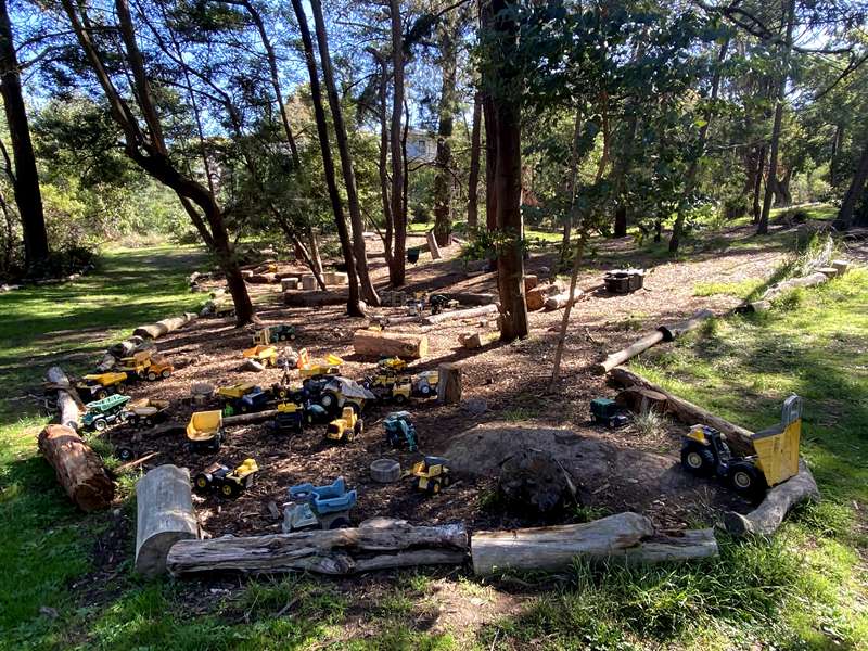 Herman Pump Reserve Playground, Royal Avenue, Heathmont
