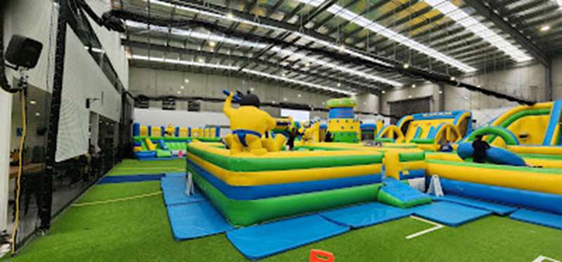 Inflatable World (Pakenham)