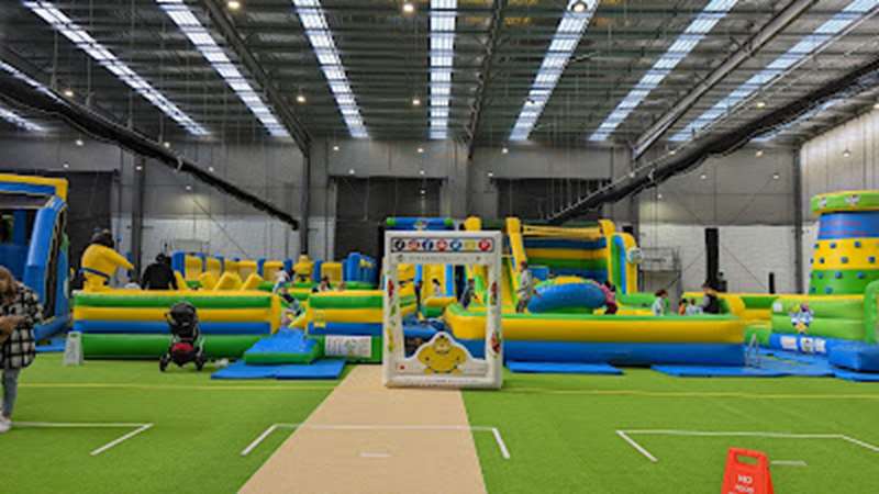 Inflatable World (Pakenham)