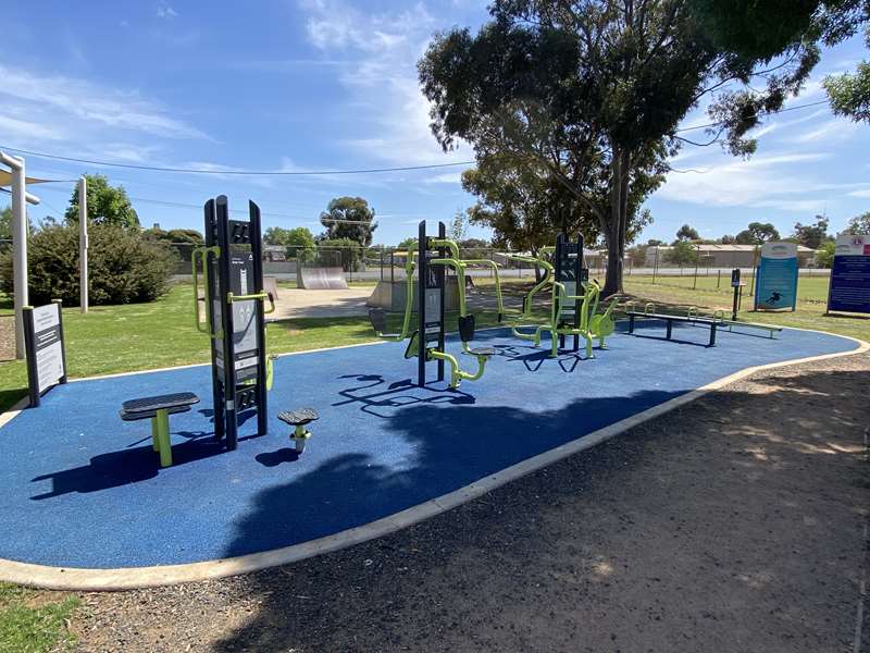 Inglewood - J Sloan Park Outdoor Gym