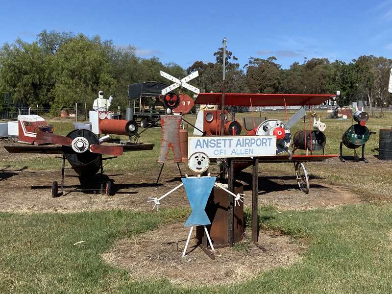 Inglewood - Transport Sculpture Park