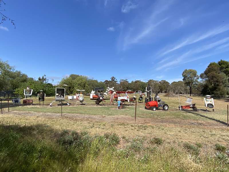 Inglewood - Transport Sculpture Park