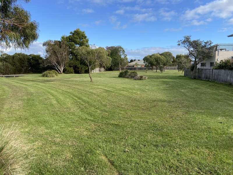 Inverloch - Endeavour Place Dog Off Leash Area