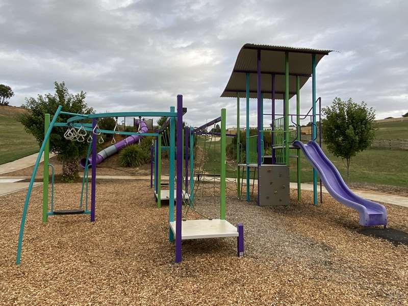 Jacaranda Court Playground, Warragul