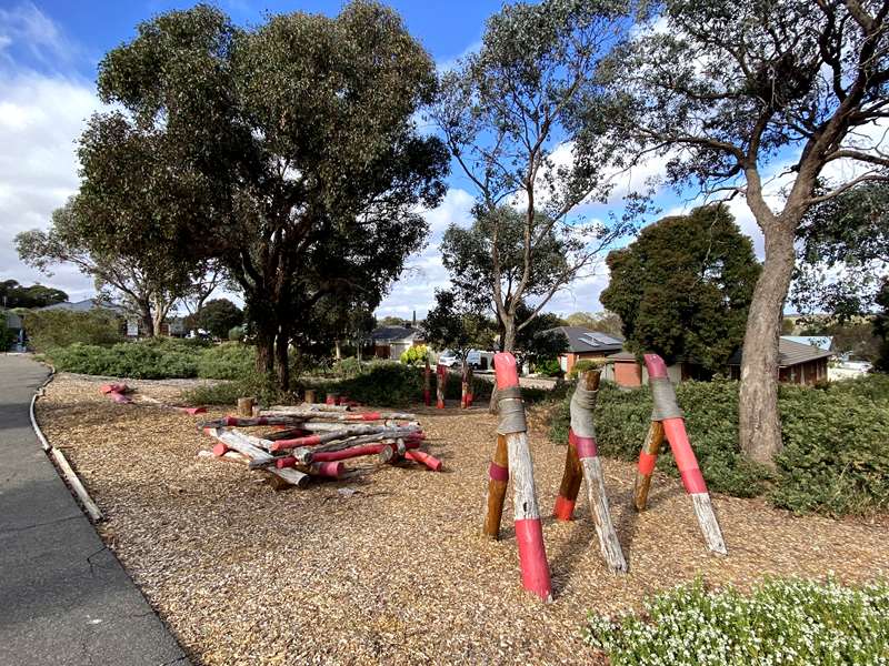 Jerribong Way Playground, Kangaroo Flat