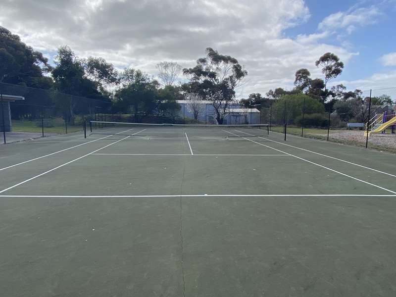 Knowsley Free Public Tennis Court