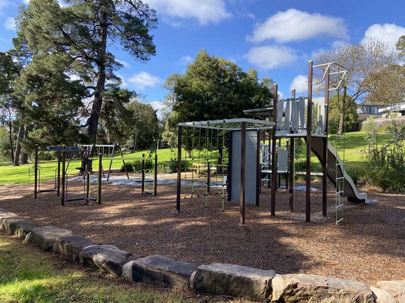 Koonung Creek Reserve Playground, Jackson Avenue, Mont Albert North