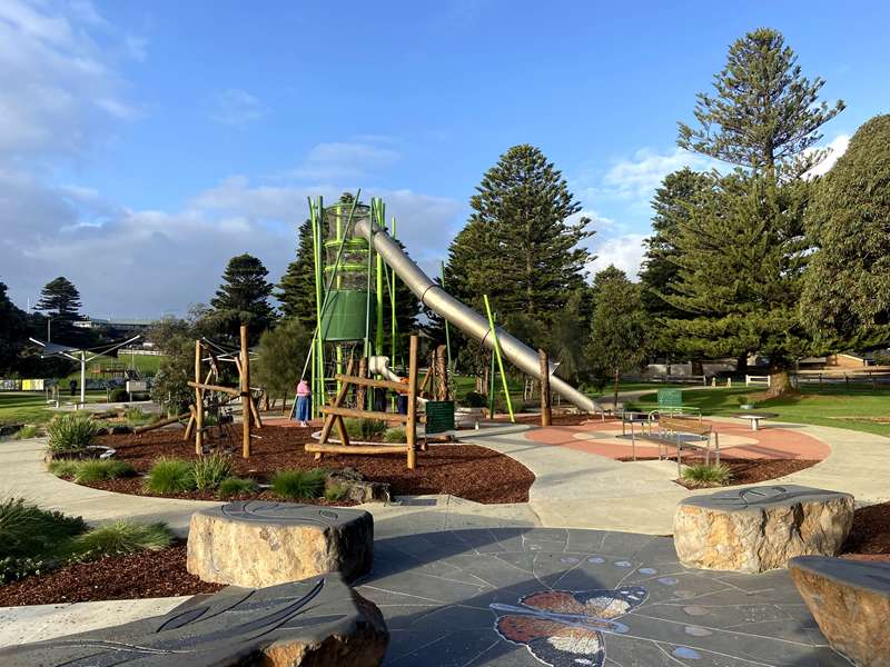 Lake Pertobe Adventure Playground, Pertobe Road, Warrnambool
