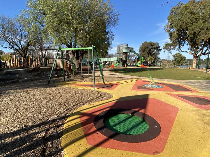 Lake Weeroona Playground, Midland Highway, Bendigo