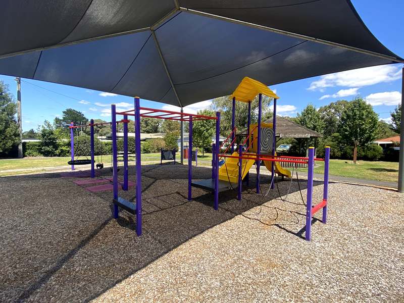 Lions Park Playground, Reserve Street, Yallourn North