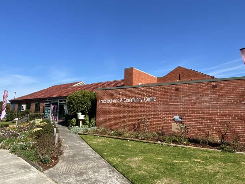 Louis Joel Arts & Community Centre (Altona)