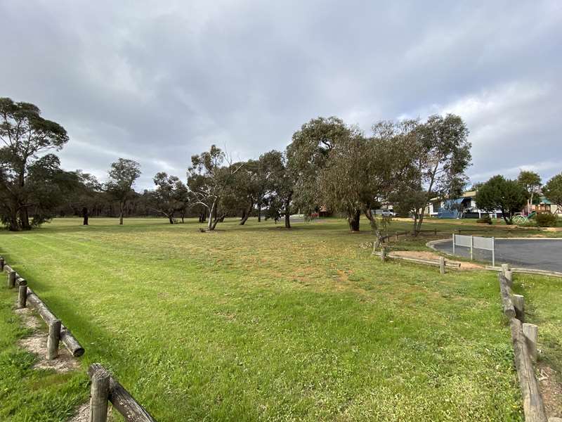 Maryborough Dog Off Leash Area (Cadle Street)