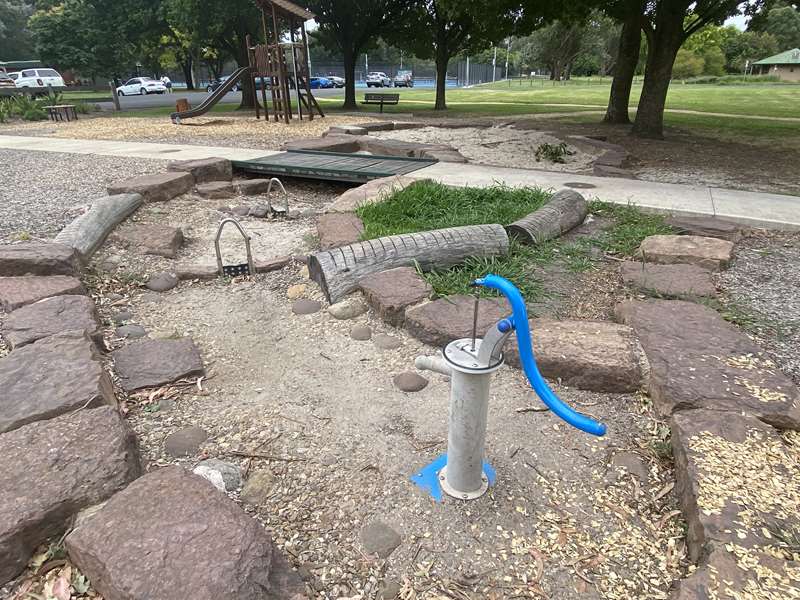 Moe Botanical Gardens Playground, Botanic Drive, Moe