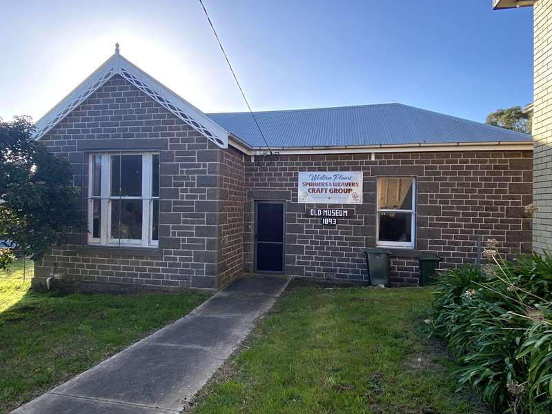 Mortlake Bluestone Heritage Walk