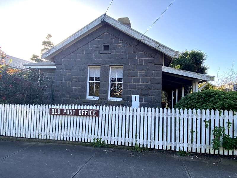 Mortlake Bluestone Heritage Walk
