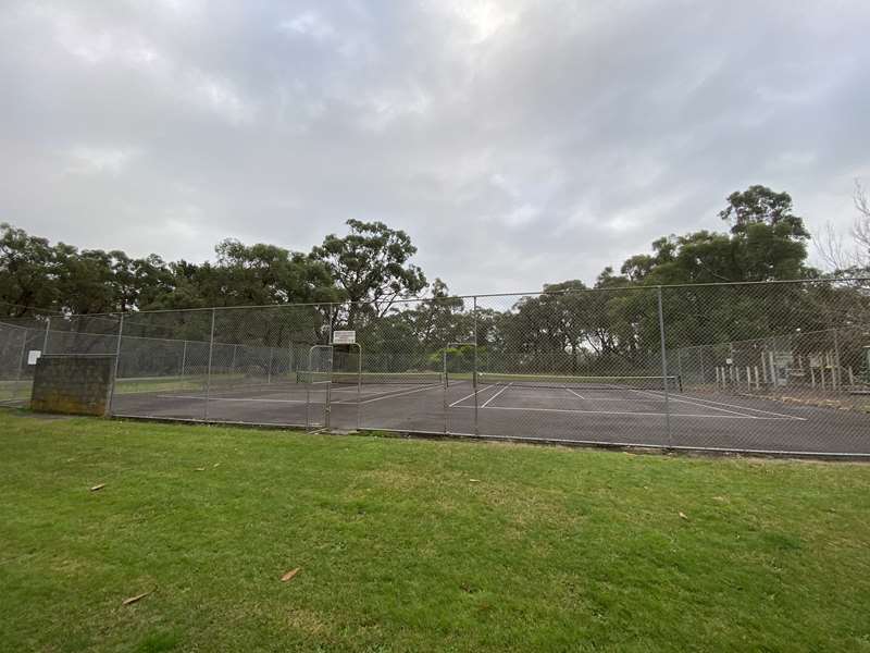 Outtrim Tennis Club