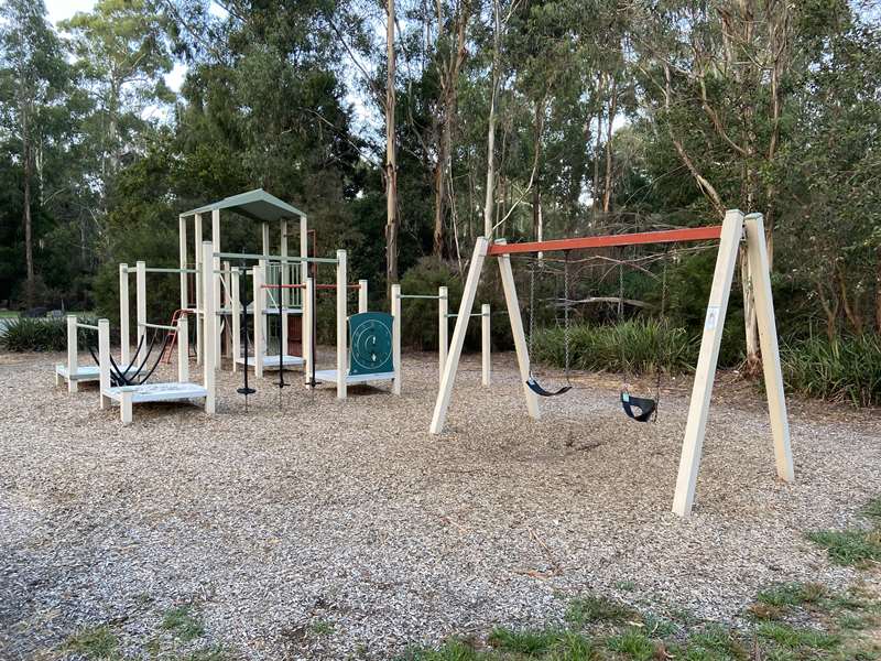 Picnic Point Reserve Playground, Princes Way, Drouin West