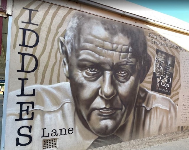 Ron Iddles Mural