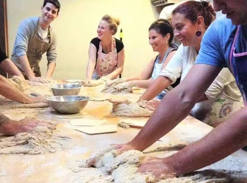 Trentham - Redbeard Historic Bakery Bread Baking Workshop