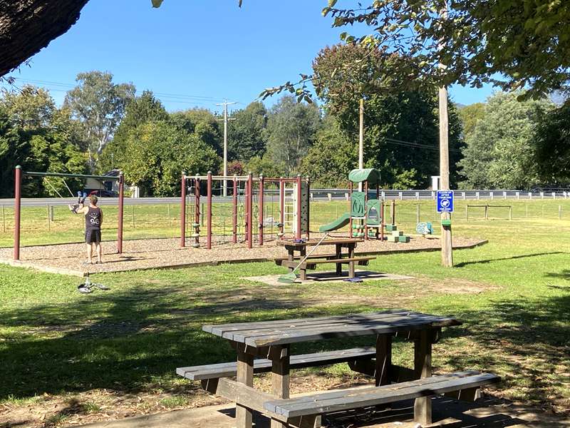 Tumbling Waters Playground, Taggerty Thornton Road, Thornton